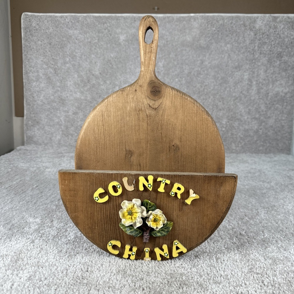 Vintage Wooden Country China Paper Plate Holder Rustic Farmhouse Granny Decor
